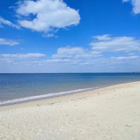 別荘 Maison Familiale Entierement Renovee A Quimiac, Plage De Lanseria A Pied *